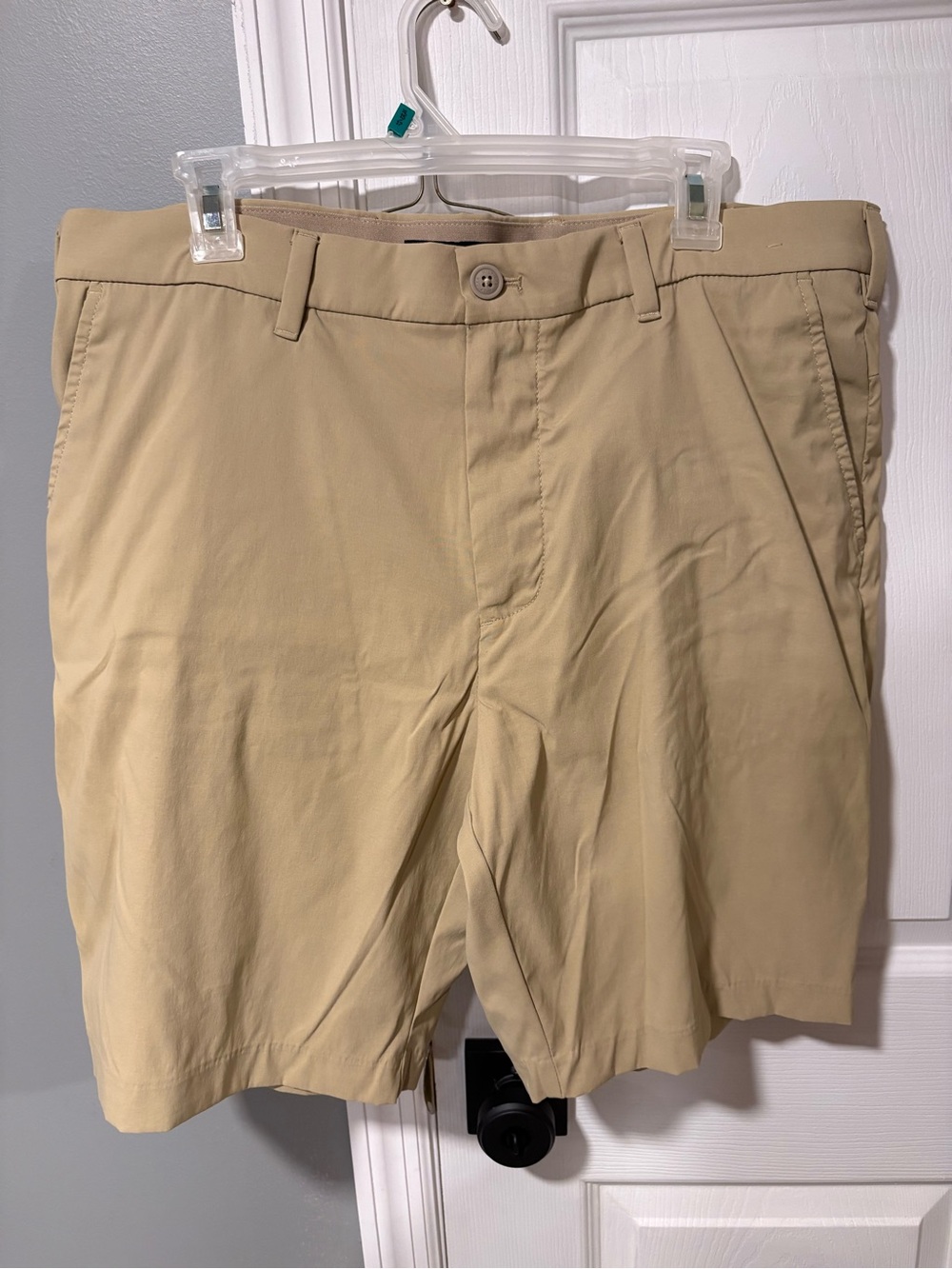 2 pair of new Tommy Hilfiger Khaki Flat-Front Men's Shorts
